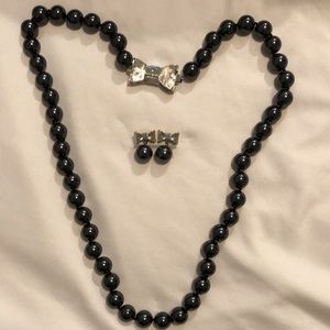 Kate Spade Faux Black pearls Bow set Pearl&Silver Bow earrings& Pearl necklace